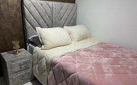 Apartamento Con Excelente Ubicacion